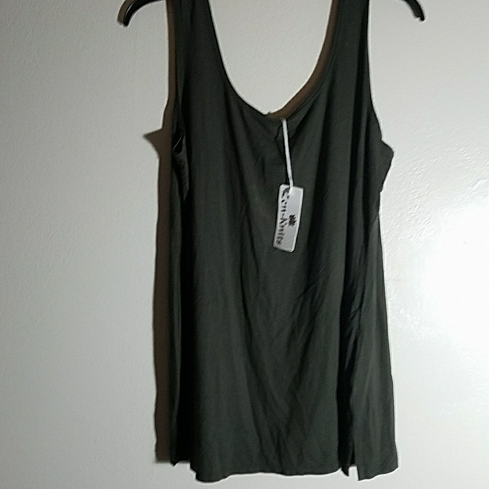 Zen Knits sleeveless top